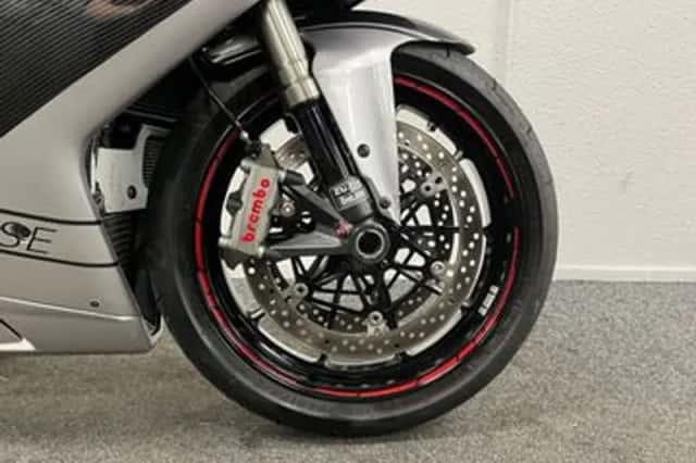 Ducati 1098 (2008) thumbnail 6