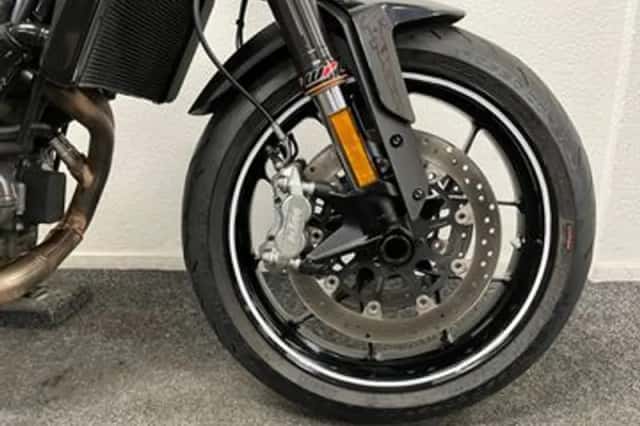 KTM 790 Duke (2018) thumbnail 6