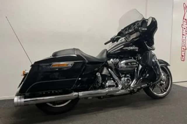 Harley-Davidson Street Glide Special (2017) thumbnail 5