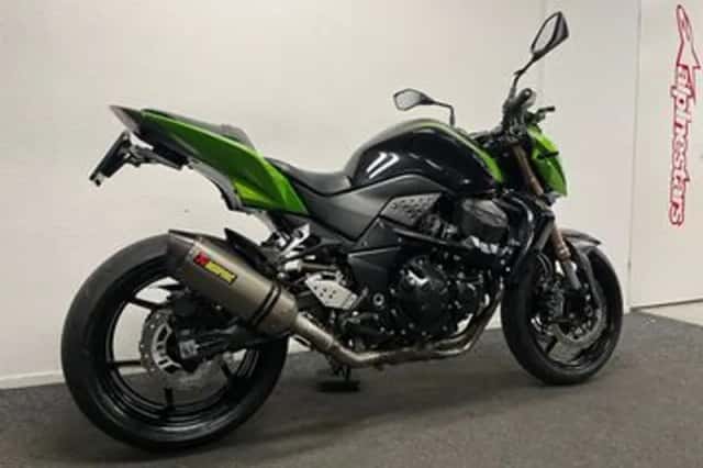 Kawasaki Z 750R (2011) thumbnail 5