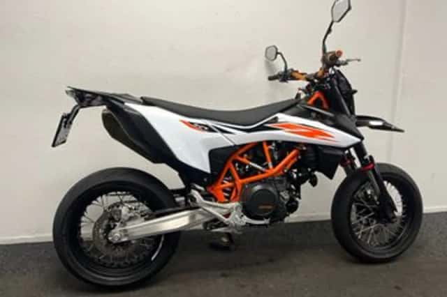 KTM 690 SMC (2020) thumbnail 5