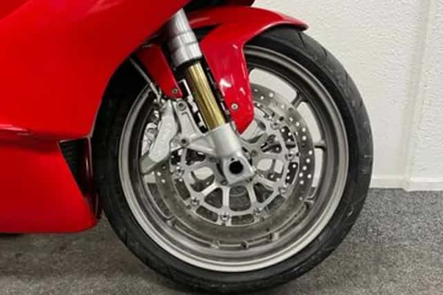 Ducati 999 (2003) thumbnail 6
