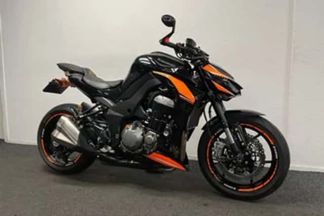 Kawasaki Z1000 (2015) thumbnail 4