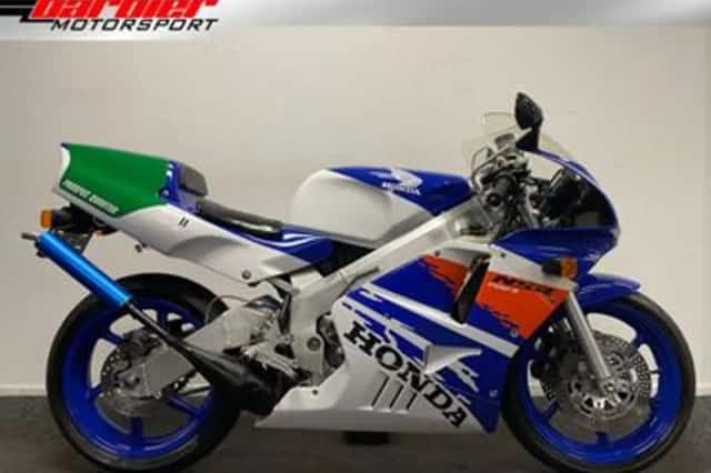 Honda NSR 250 R (1992) thumbnail 1