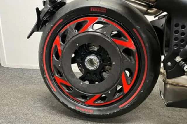 MV Agusta Rush 1000 (2025) thumbnail 3
