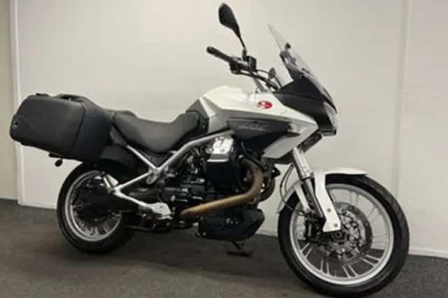 Moto Guzzi Stelvio (2015) thumbnail 4