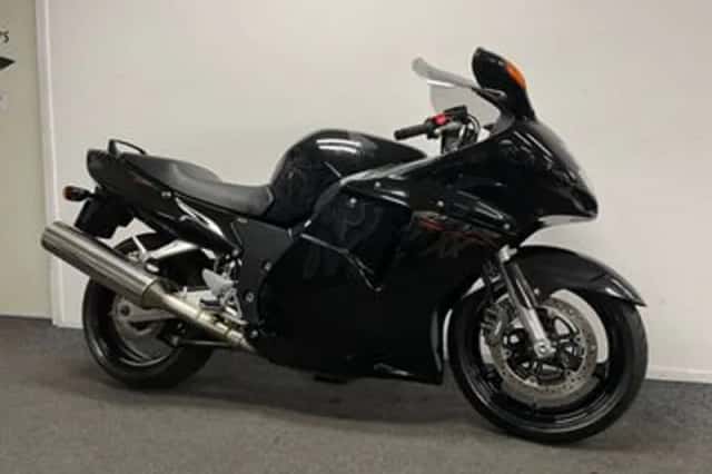 Honda CBR 1100 XX Super Blackbird (1998) thumbnail 4