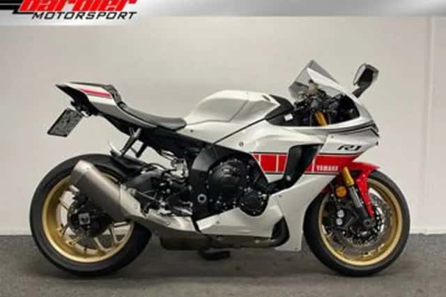 Yamaha YZF-R1 60TH Anniversary (2024) thumbnail 1