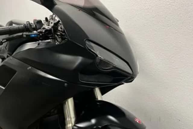 Ducati 848 EVO (2011) thumbnail 3