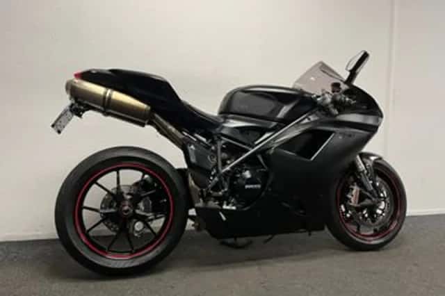 Ducati 848 EVO (2011) thumbnail 5