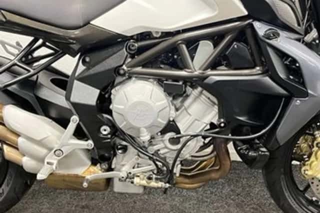 MV Agusta Brutale 675 (2012) thumbnail 6