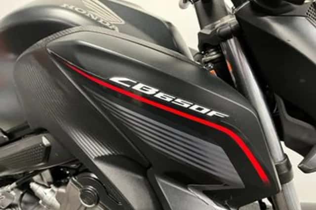 Honda CB650F (2015) thumbnail 3