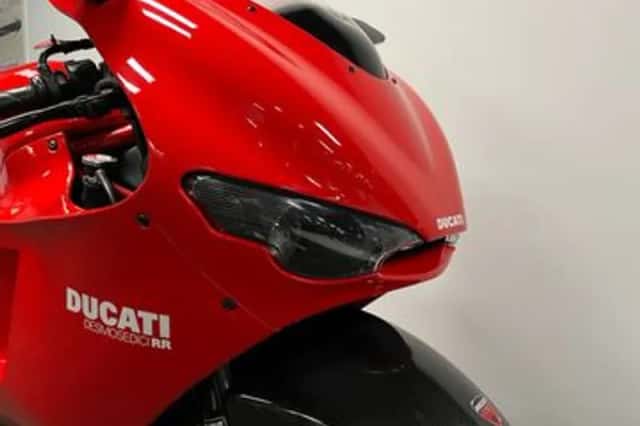 Ducati D 16 RR Desmosedici (2008) thumbnail 4