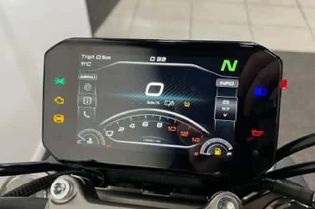 CFMoto 450NK (2026) thumbnail 2