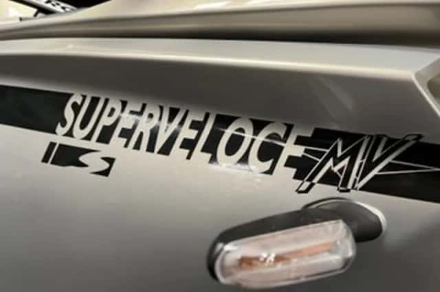 MV Agusta Superveloce 800 (2025) thumbnail 2