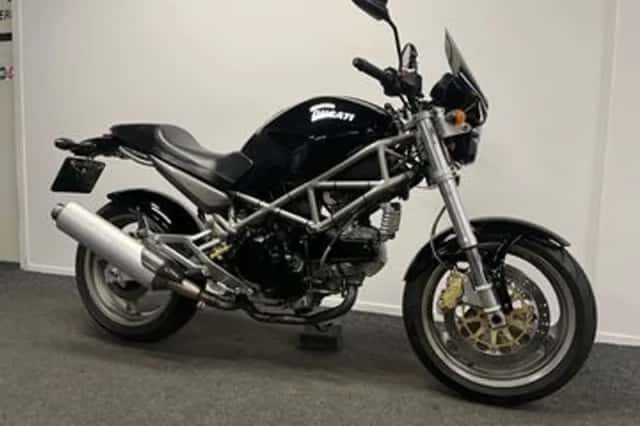 Ducati M 800 S I.e (2003) thumbnail 4