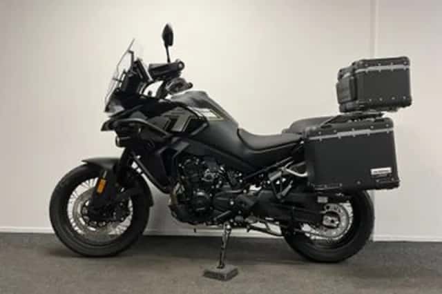 CFMoto 800 MT (2026) thumbnail 2