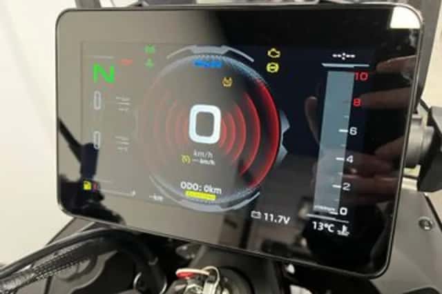 CFMoto 800 MT (2026) thumbnail 3