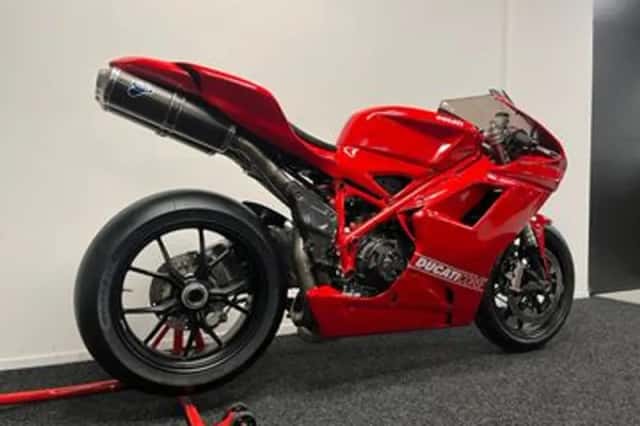 Ducati 1098 (2008) thumbnail 6