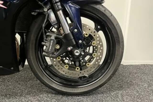 Honda CBR600RR (2009) thumbnail 6