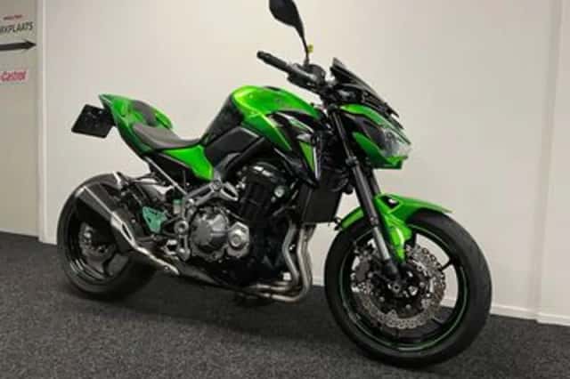 Kawasaki Z900 (2017) thumbnail 4