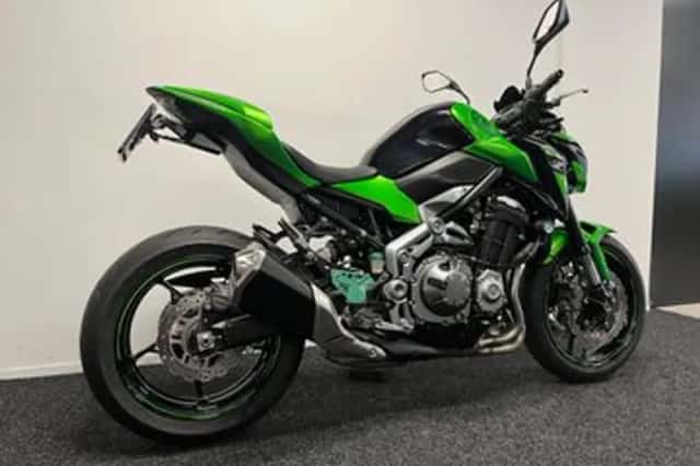 Kawasaki Z900 (2017) thumbnail 5