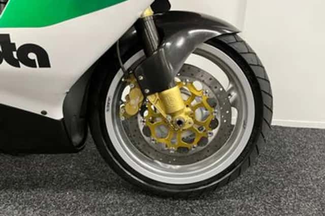 Bimota 500 V DUE (1997) thumbnail 6