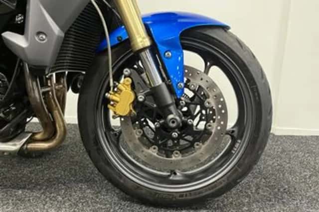Triumph Street Triple 675 (2013) thumbnail 5