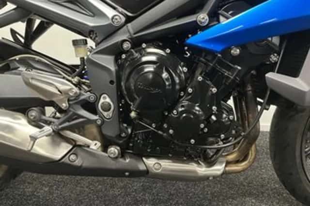 Triumph Street Triple 675 (2013) thumbnail 6