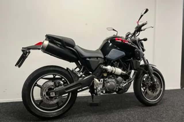 Yamaha MT-03 (2012) thumbnail 5