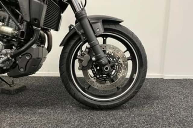 Yamaha MT-03 (2012) thumbnail 6
