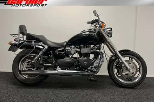 Triumph Speedmaster (2008) thumbnail 1