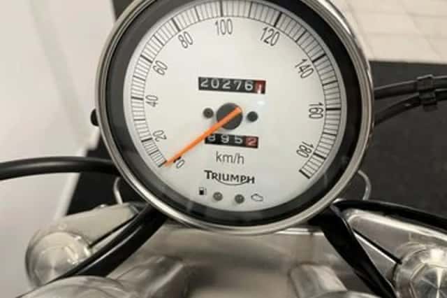 Triumph Speedmaster (2008) thumbnail 2