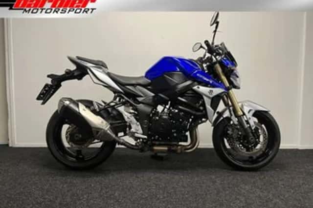 Suzuki GSR750 (2015) thumbnail 1
