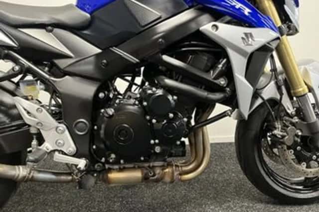Suzuki GSR750 (2015) thumbnail 6