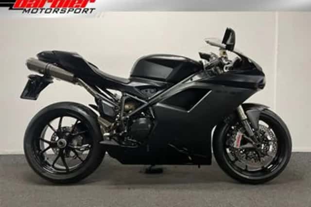 Ducati 848 EVO (2011) thumbnail 1
