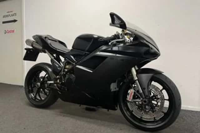 Ducati 848 EVO (2011) thumbnail 4