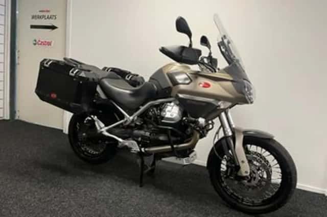 Moto Guzzi Stelvio 1200 V4 (2011) thumbnail 4