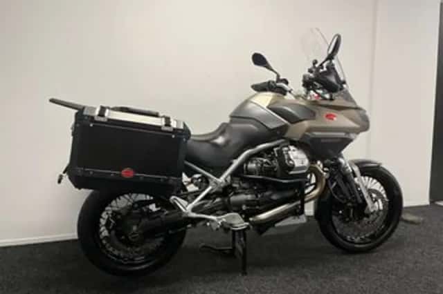 Moto Guzzi Stelvio 1200 V4 (2011) thumbnail 5