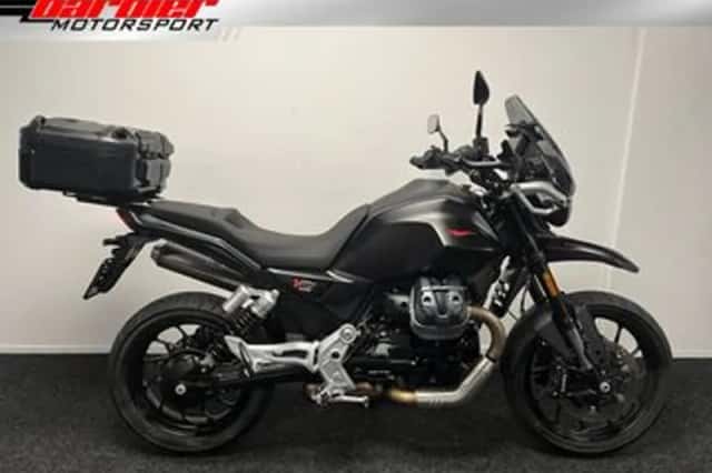 Moto Guzzi V85 TT (2024) thumbnail 1