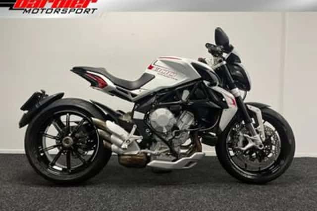 MV Agusta Brutale 800 (2016) thumbnail 1