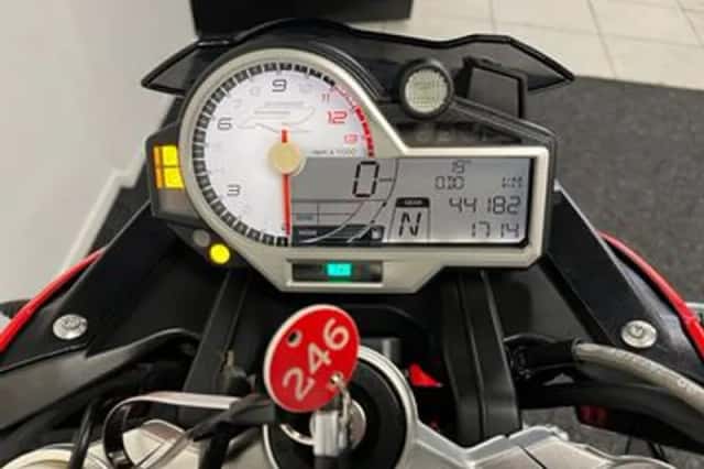 BMW S 1000 R (2017) thumbnail 2
