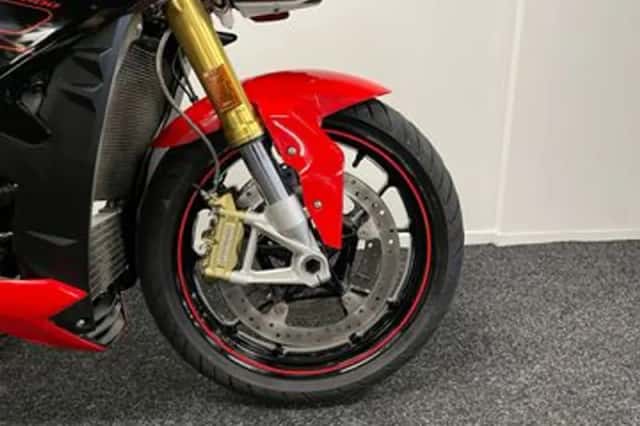 BMW S 1000 R (2017) thumbnail 6