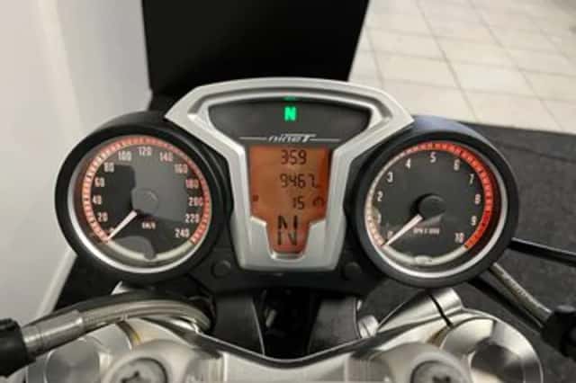 BMW R Nine T (2015) thumbnail 2