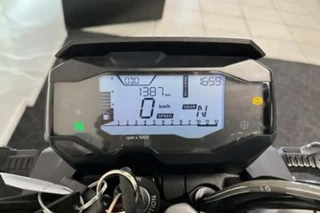 BMW G 310 R (2022) thumbnail 2