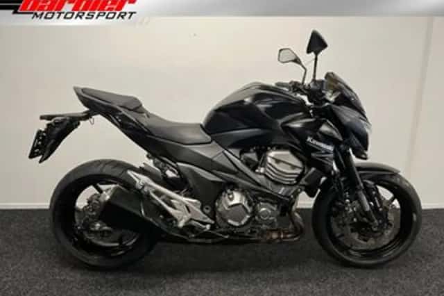 Kawasaki Z800 (2013) thumbnail 1