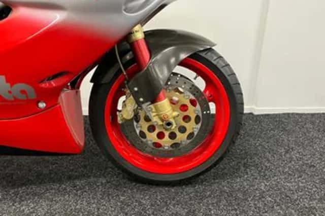 Bimota Super Mono (1997) thumbnail 5