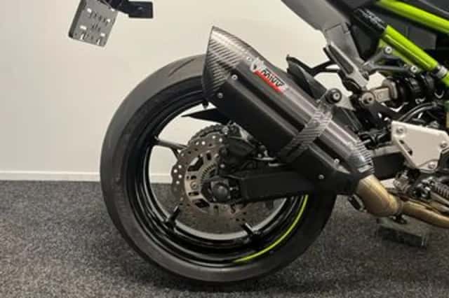 Kawasaki Z900 (2021) thumbnail 6