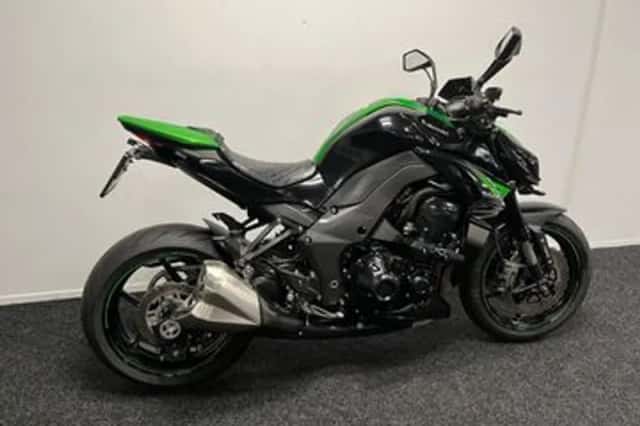Kawasaki Z1000 (2017) thumbnail 3