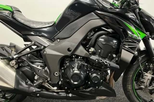 Kawasaki Z1000 (2017) thumbnail 5